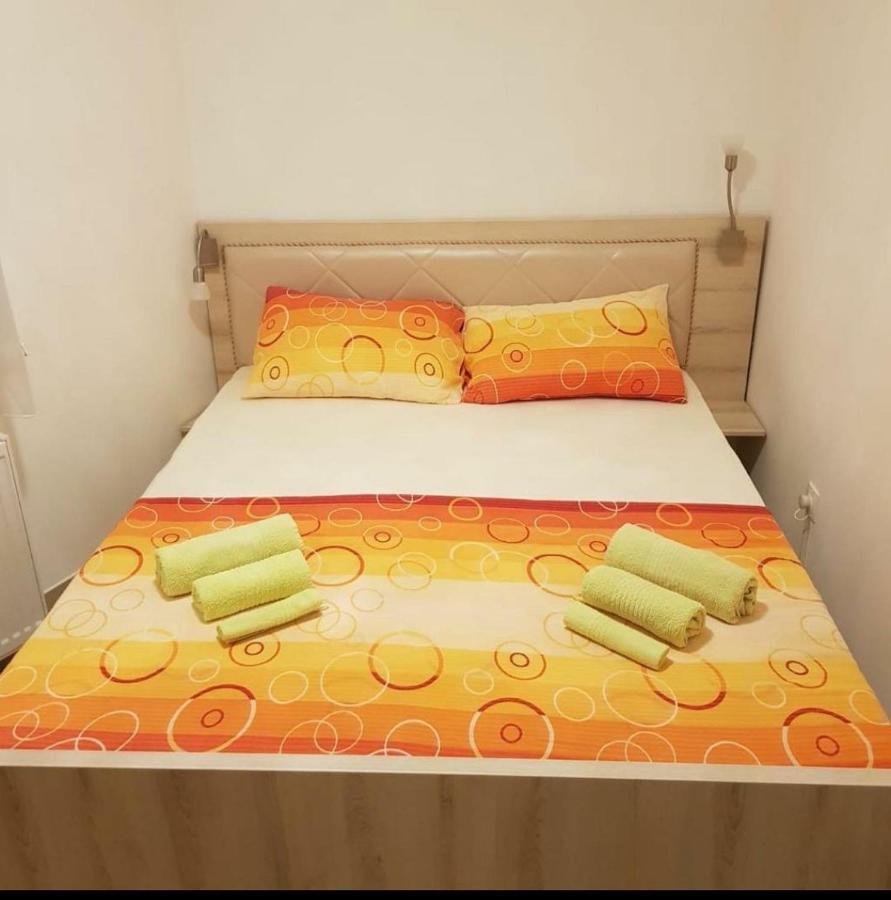 Holiday Wing Apartment 2 Jagodina Esterno foto